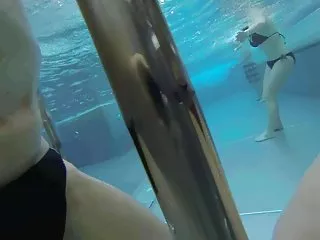 甜美的gal在日落之后炫耀