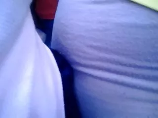 娇小的乌木在极端的POV场景中的阴部性交