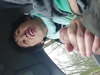与Maxine Tyler的热门动作