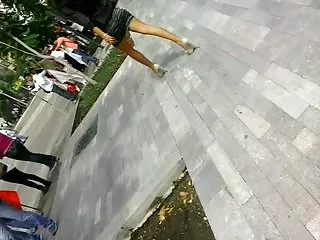 布鲁内特艾米莉是美丽的巅峰之作
