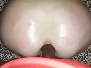 Demia在凸轮上挣脱了